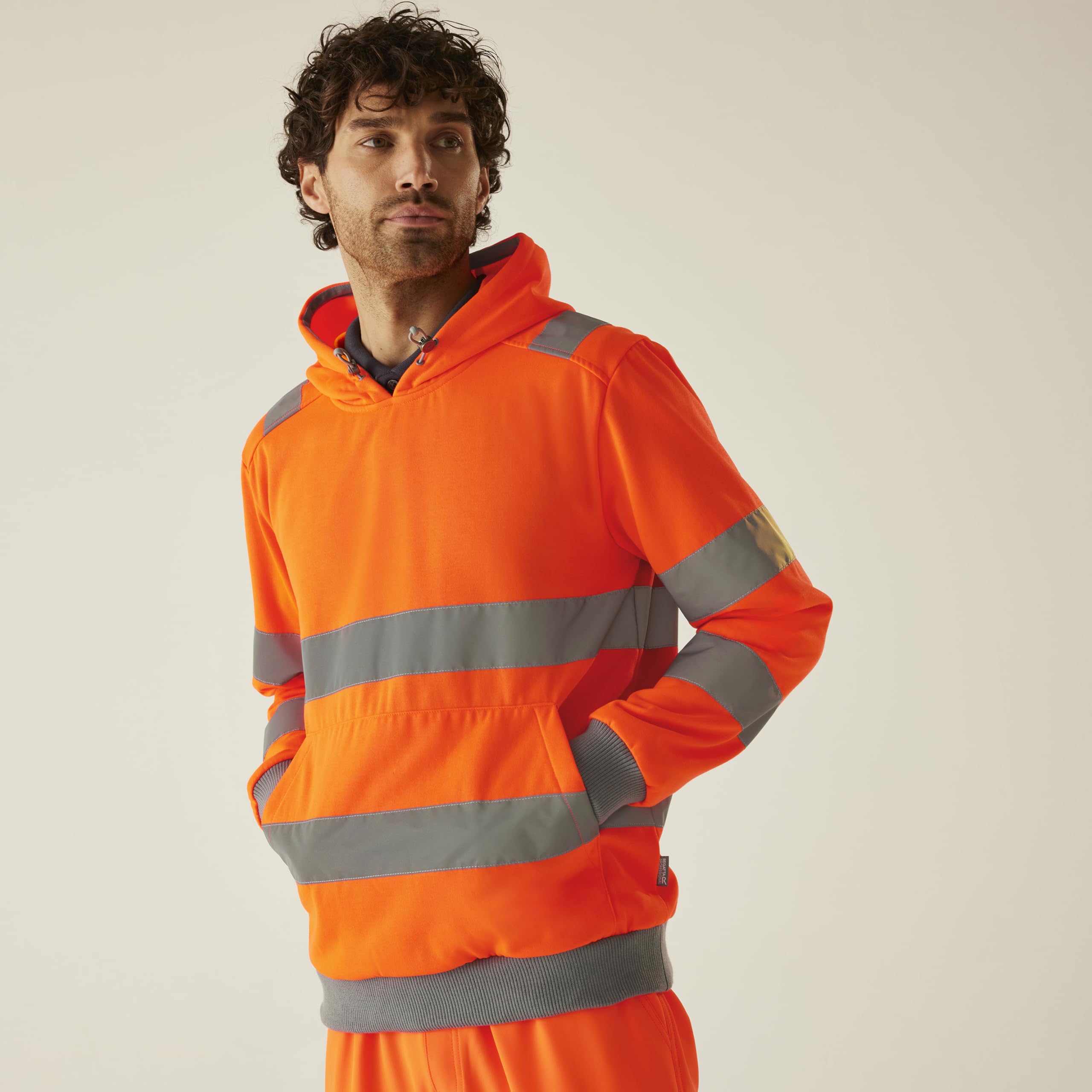 Regatta Professional Hi-Vis PRO Contract Hoodie Regatta Professional Uomo Alta visibilità PRO Contract Hoodie Uomo (Pacco da 1)