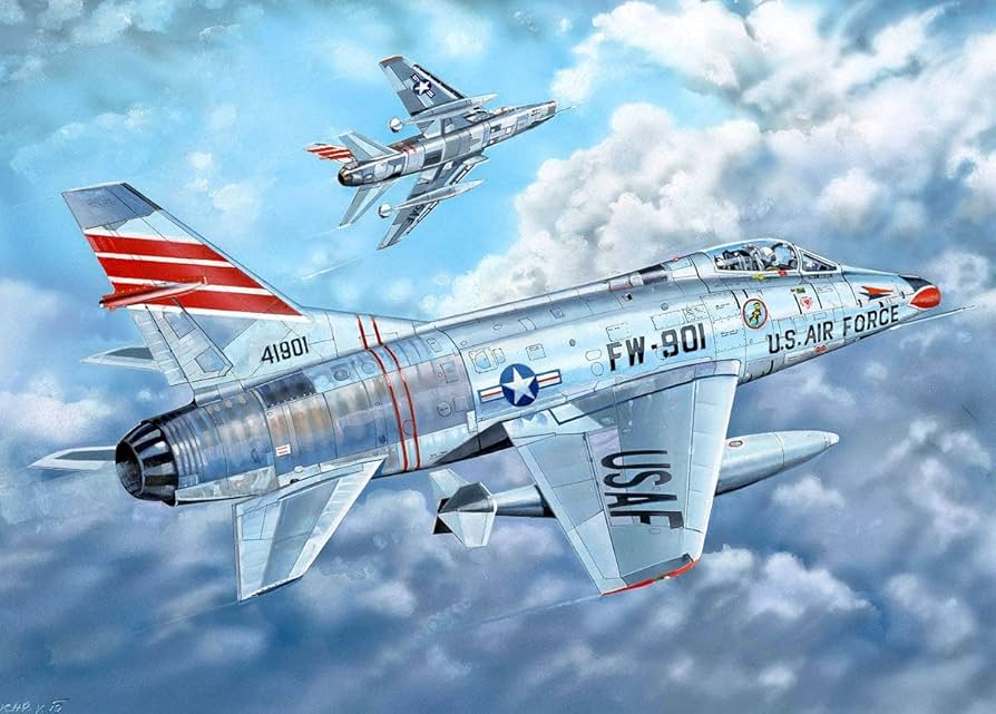F-100D Super Sabre 1:32 プラモデル F-100D SUper Sabre by Helmut Scherer (Trumpeter 1/32)