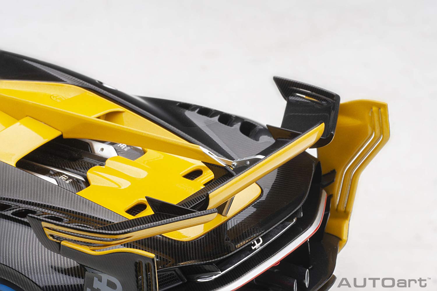 Amazon | AUTOart 1/18 ブガッティ ビジョン グランツーリスモ