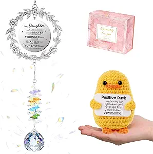 Daughter Gifts from Mom, Mothers Day Sun Catcher Gifts for Daughter in Law Suncatcher Teen Girl Gift Trendy Stuff Suncatchers for Windows Hanging Crochet Duck with Inspirational Saying Keepsake Gift