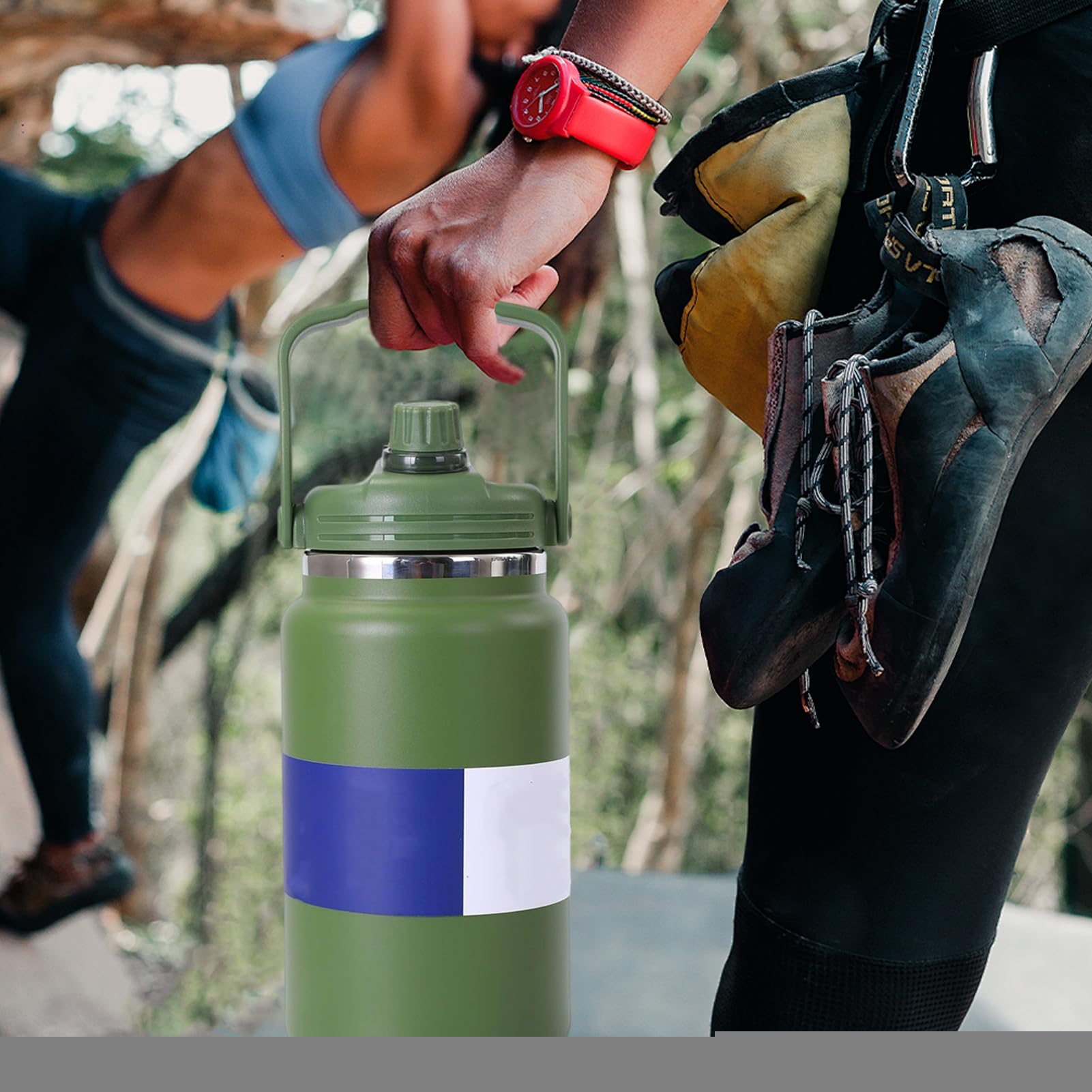 Isolierte Wasserflasche 4 Liter Isolierbecher und Trinkflasche | Edelstahlflasche Geeignet für Fitness, Wandern, Schule, Reisen, Camping, Radfahren, Sport, Outdoor und