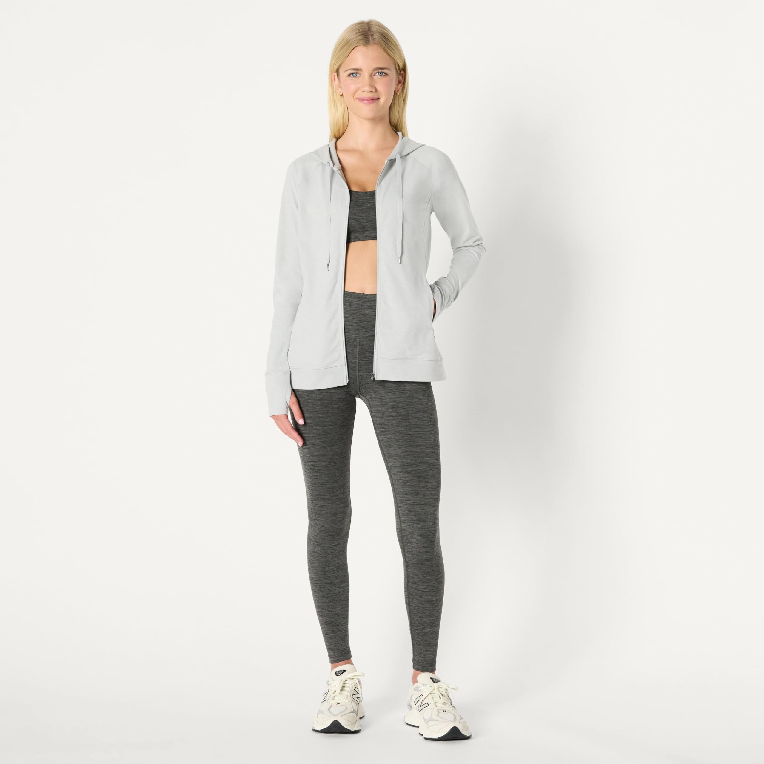 Amazon Essentials Chaqueta Deportiva Larga con Capucha y Cremallera, Ligera, Suave y de Alto Rendimiento Mujer