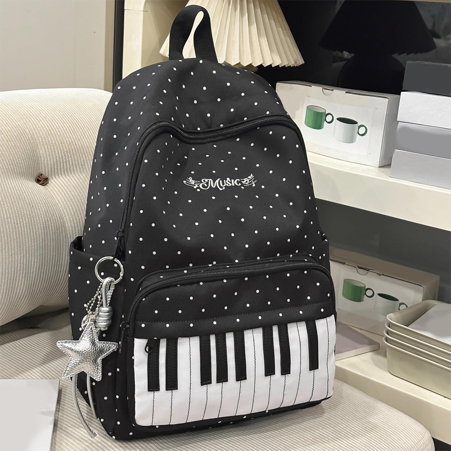 Klavier-Rucksack für Damen und Mädchen, Nylon-Schulrucksack mit Punkten und Anhänger für Schule, Studium, Reisen und Alltag (Black-B)