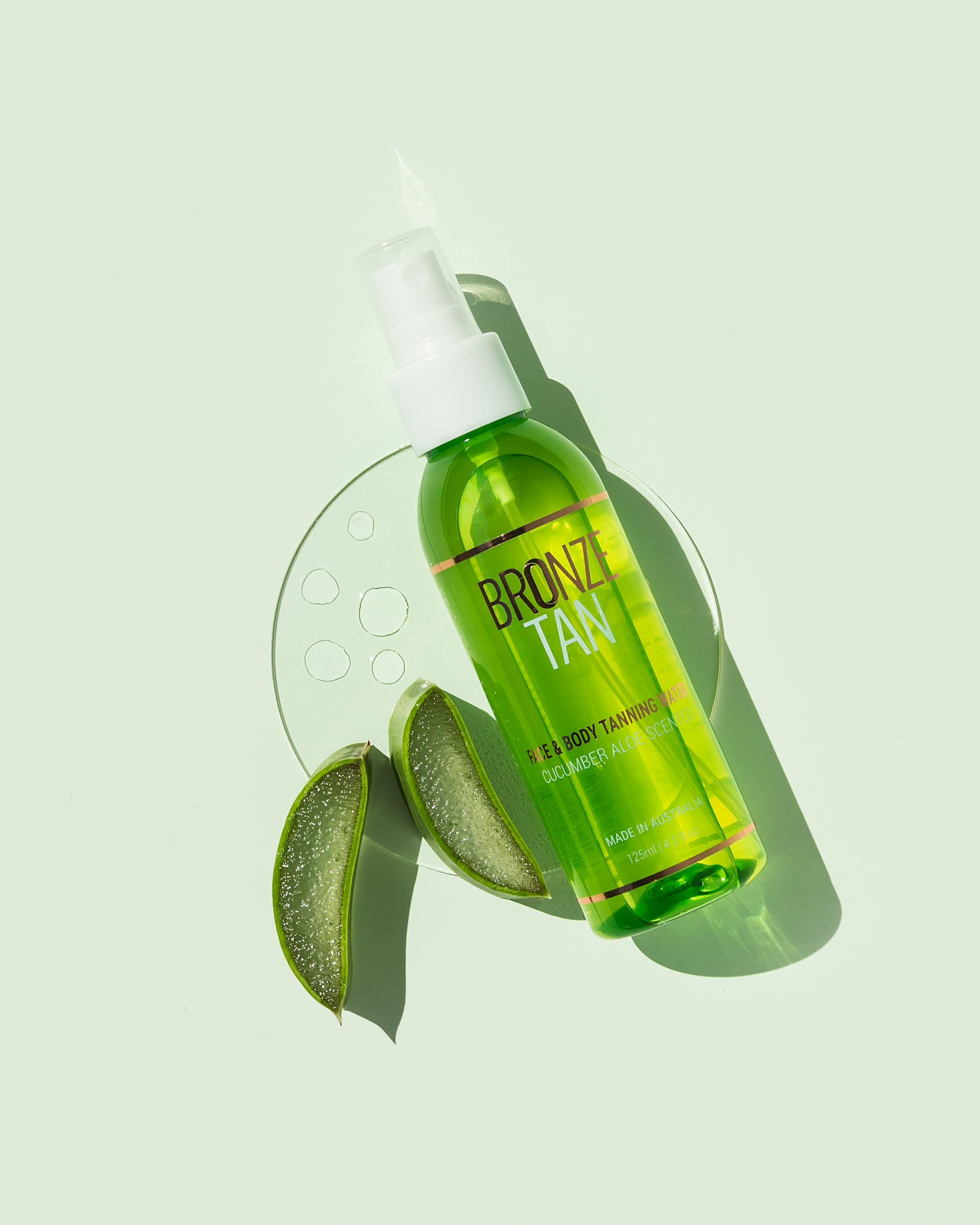 Bronze Tan Eau de bronzage pour le visage auto-bronzante pour un bronzage progressif et naturel idéal pour les peaux grasses et à tendance acnéique Meilleure eau autobronzante 125 ml