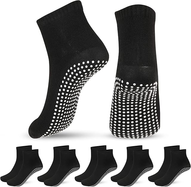 5 Pairs Unisex Non Slip Skid Socks, Silicone Dot Grip Socks Set Anti Slip Barre Socks Sticky Socks for for Yoga Home Workout Barre Pilates Pregnancy Hospital Maternity Adults Men Women in Black