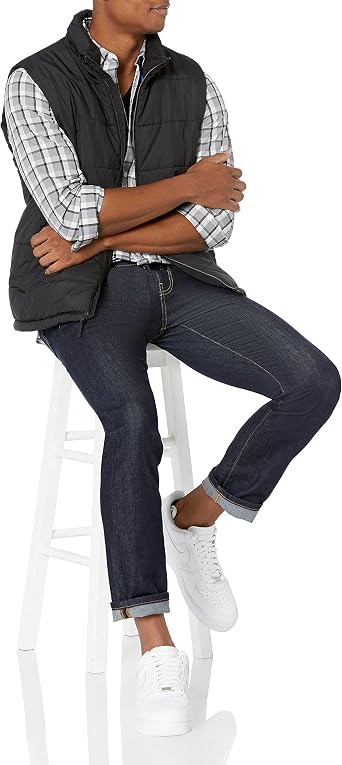 Amazon Essentials Men's Regular-Fit Long-Sleeve Casual Poplin Shirt, Button Front, Business Casual, Collared
