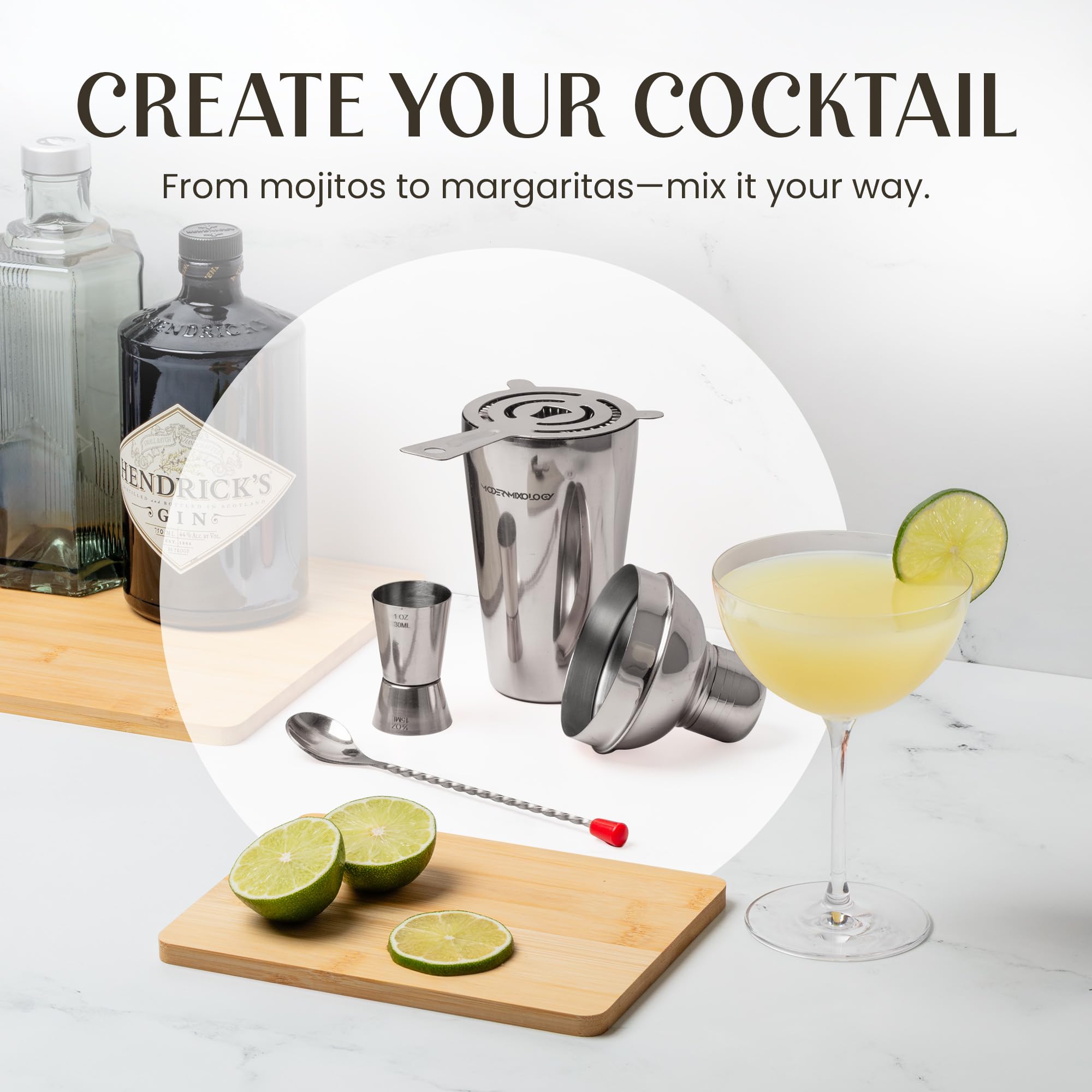 Mixology & Craft Cocktail Set - 8-teiliges Cocktail Shaker Set mit Shaker aus Edelstahl und Bar Zubehör im schwarzen Holzständer - Dekoratives Geschenkset inkl. Cocktail Rezepte - Silber