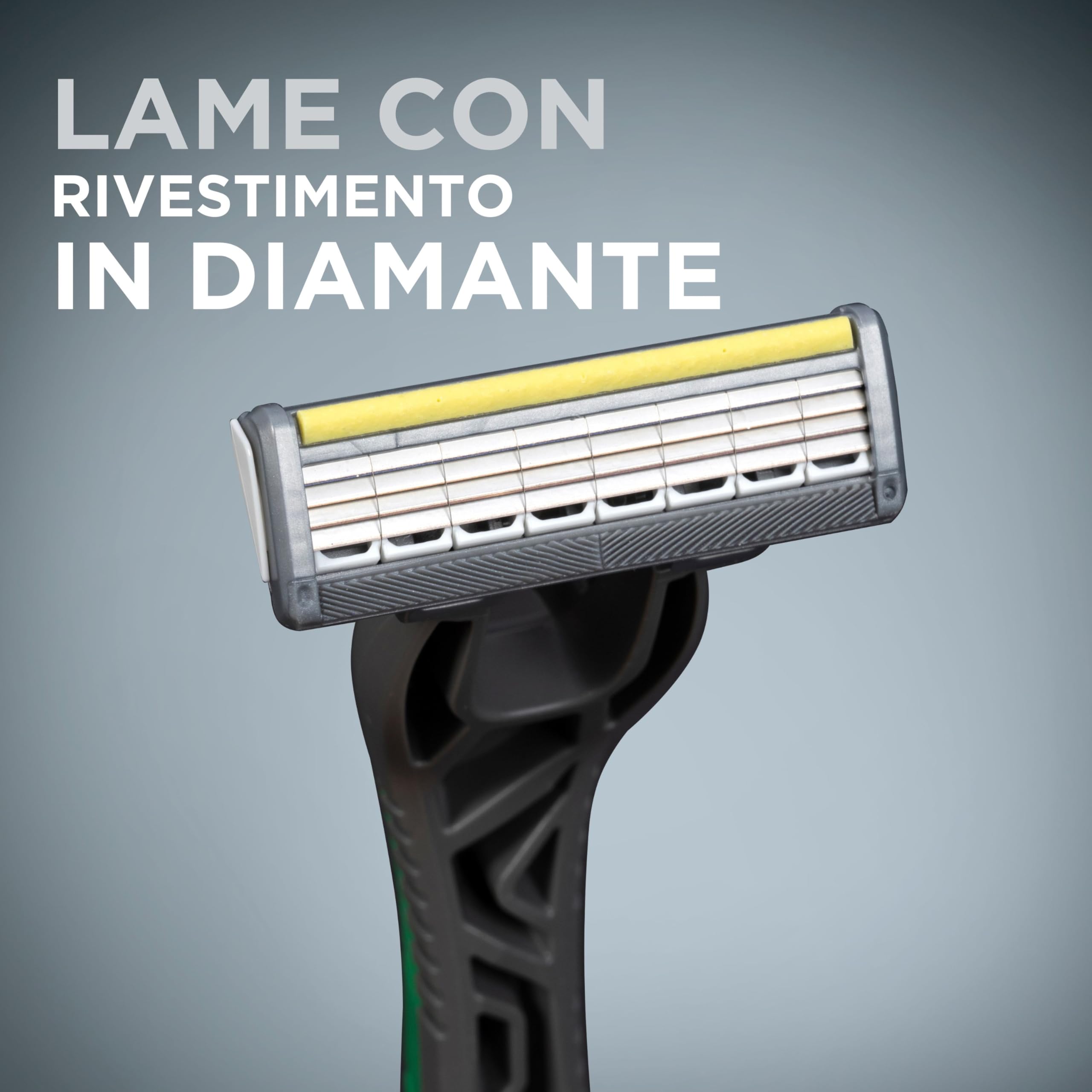 Wilkinson Sword - Quattro Essential 4 Sensitive - Rasoio Usa & Getta - Rasoio a 4 Lame per Uomo con Striscia Lubrificante con Aloe - Lame rivestite in Diamante - Confezione x3+1