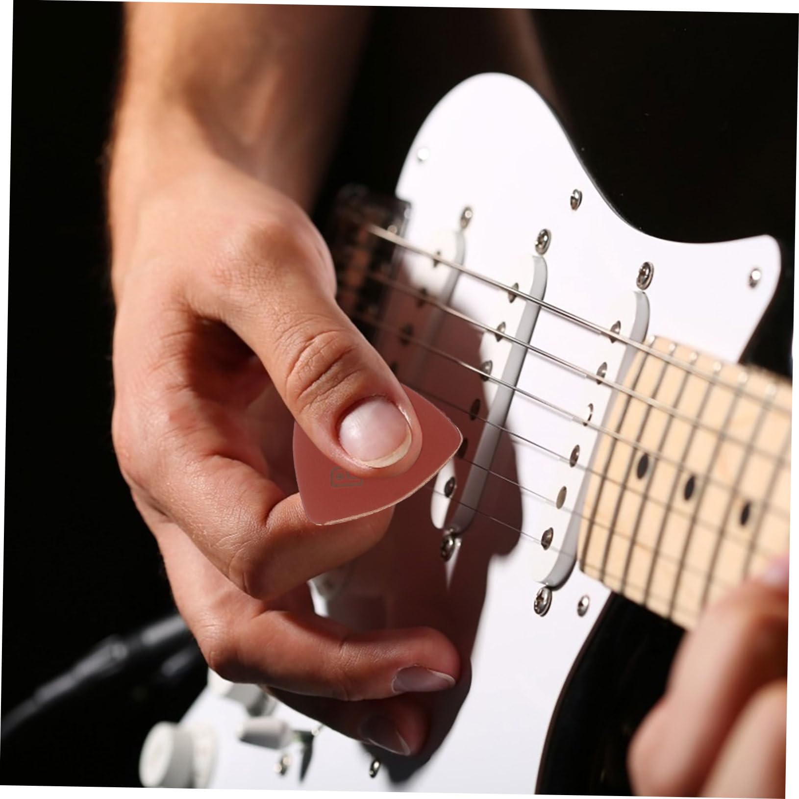 ibasenice 40pezzi Plettri Per Chitarra Plettri Ergonomici Per Chitarra Elettrica e Ukulele Design Unico e Resistente Comfort Ottimale Per Ogni Stile Musicale