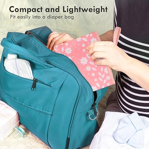 Miniatura 4 de Cambiador de pañales portátil para bebé, cambiador compacto impermeable con correa para la muñeca, cambiador de viaje lavable para bolsa de pañales