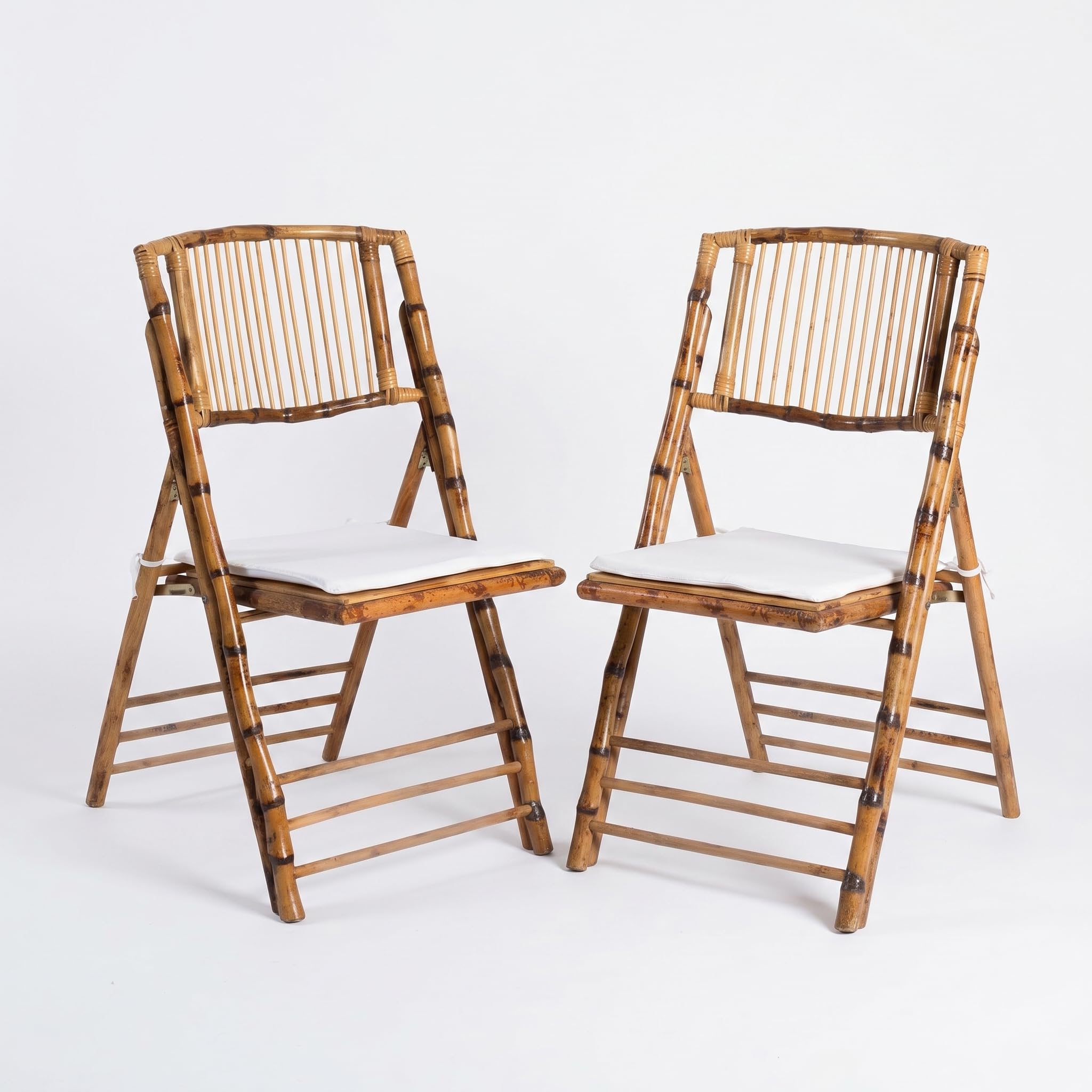 Silla de Madera de Bambú Plegable con Cojín Incluido para Jardín, Hostelería y Eventos. Certificado de Calidad y Diseño Ligero para Catering al Aire Libre. (2)