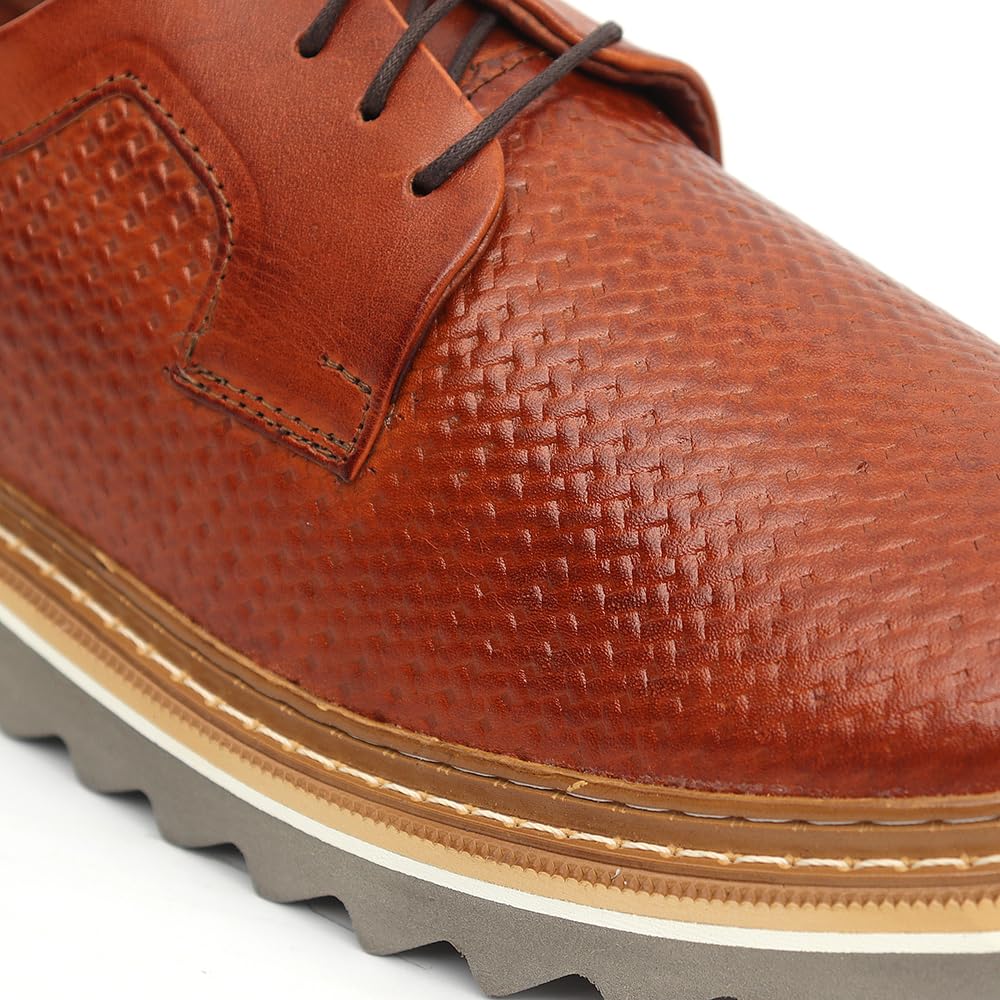Sapato de Couro Oxford Masculino Derby Tratorado Premium em promoção! Veja a oferta e mais achadinhos de Sapatos 6 Hoje é o melhor dia para comprar Sapato de Couro Oxford Masculino Derby Tratorado Premium com aquele preço maroto! Promoção! Aproveite a oferta! 6