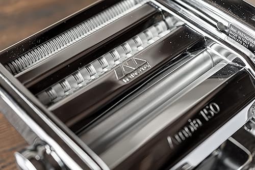 Miniatura 3 de MARCATO Máquina de pasta Atlas Ampia 8356 fabricada en Italia acero cromado plata incluye cortador de pasta manivela e instrucciones idioma español