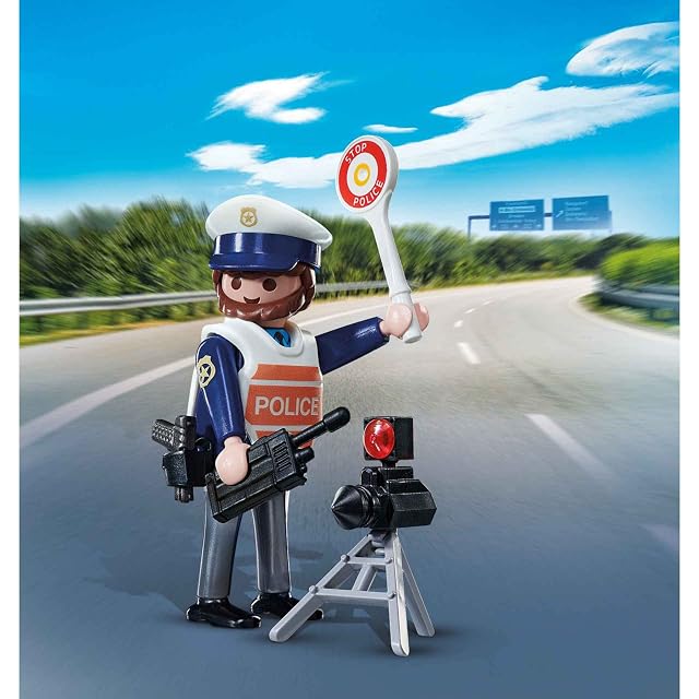 Foto 3 de 3 de PLAYMOBIL Playmo-Friends Policía de tráfico (71201)