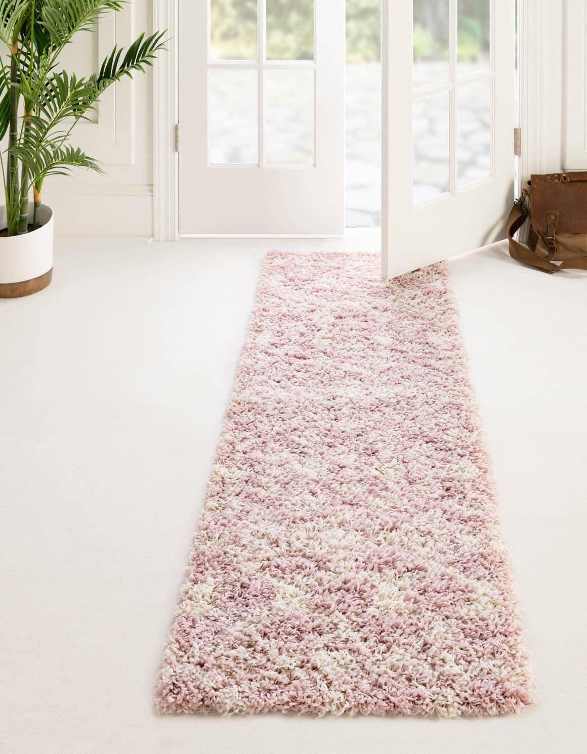 Unique Loom Moroccan Trellis Shag Collection Area Rug - Meknes (2' x 5' 1" Runner, Light Pink/ Ivory)