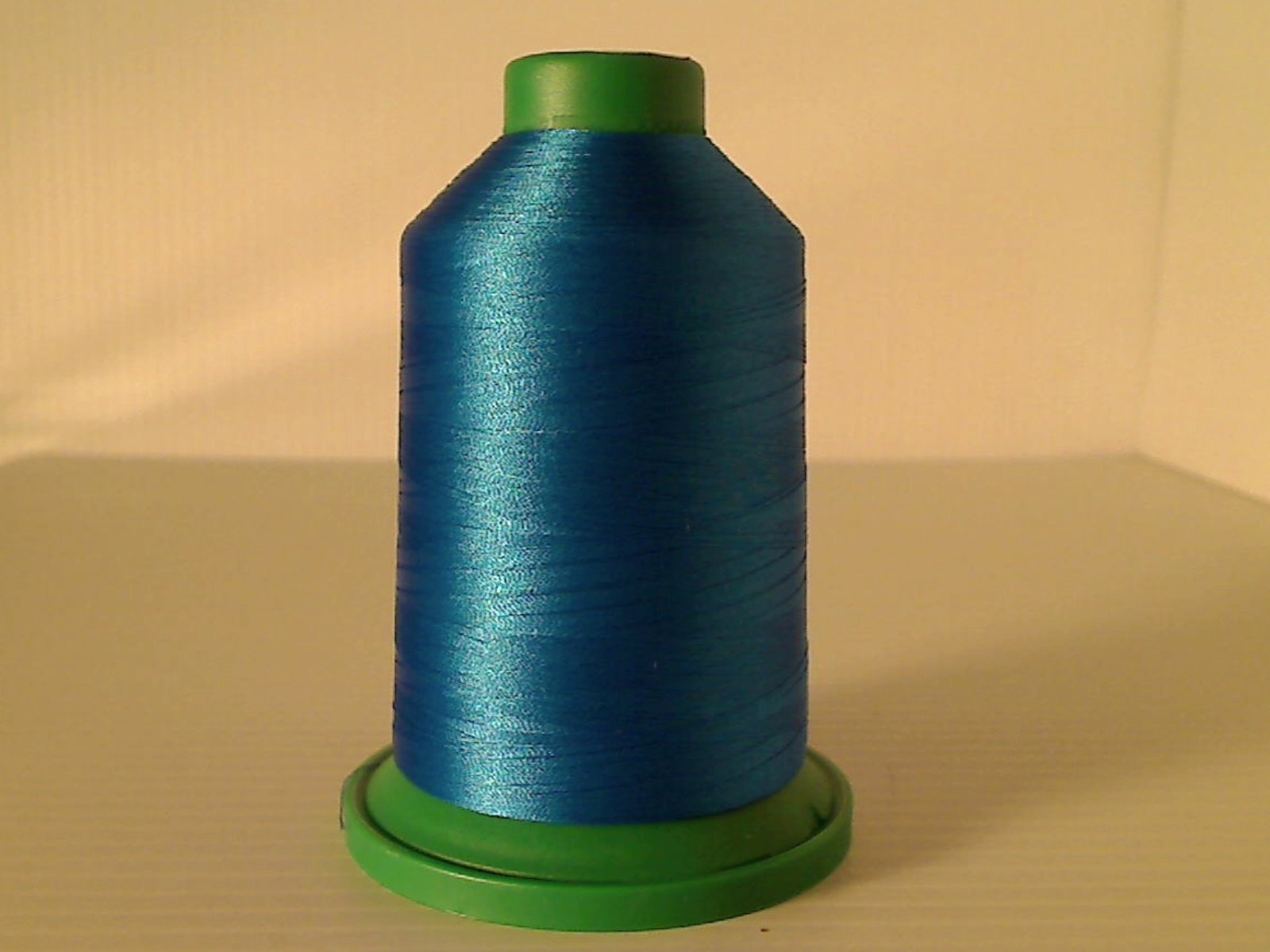 Isacord Embroidery Thread 1000M 40W POLY 3900
