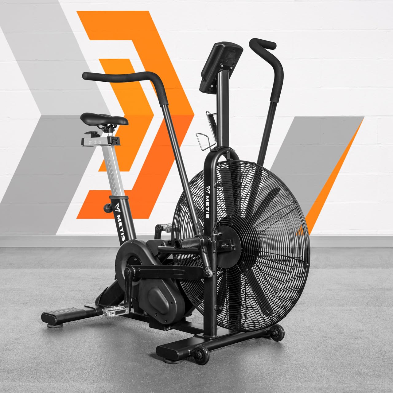 METIS FURY Cyclette ad Aria | Bici Ad Aria - Attrezzatura D'allenamento Con Resistenza Ad Aria | Bicicletta per CrossFit & Allenamento In Palestra | 7 Programma D'allenamento
