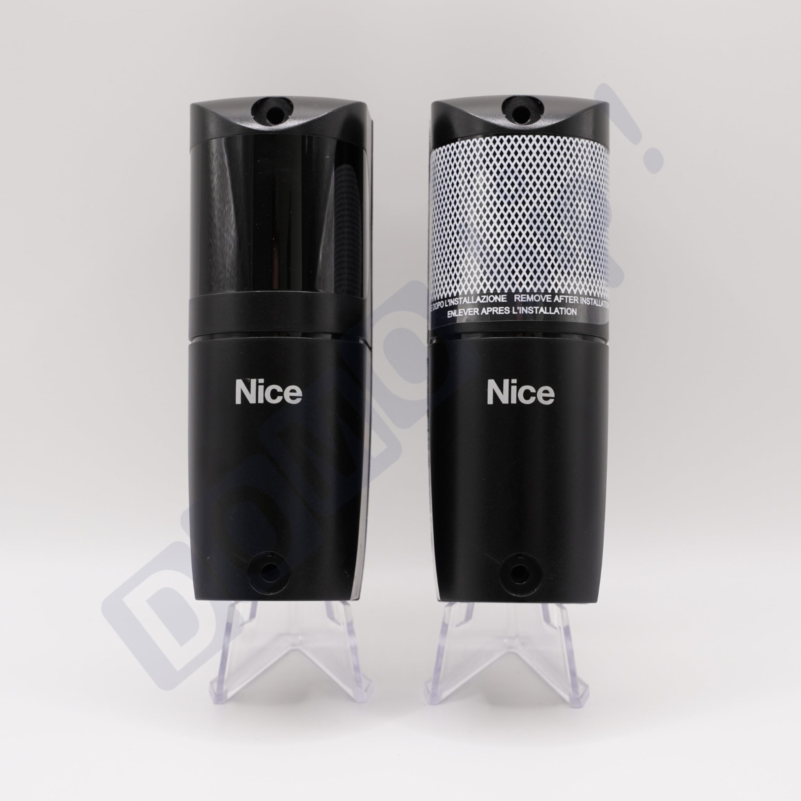 NICE F210 - Coppia di fotocellule universali (contatto a secco) - Sicurezza cancello e porta del garage - 12/24 V - orientabili 210° - IP44 + 1 Goodies DOMOBIP (F210)