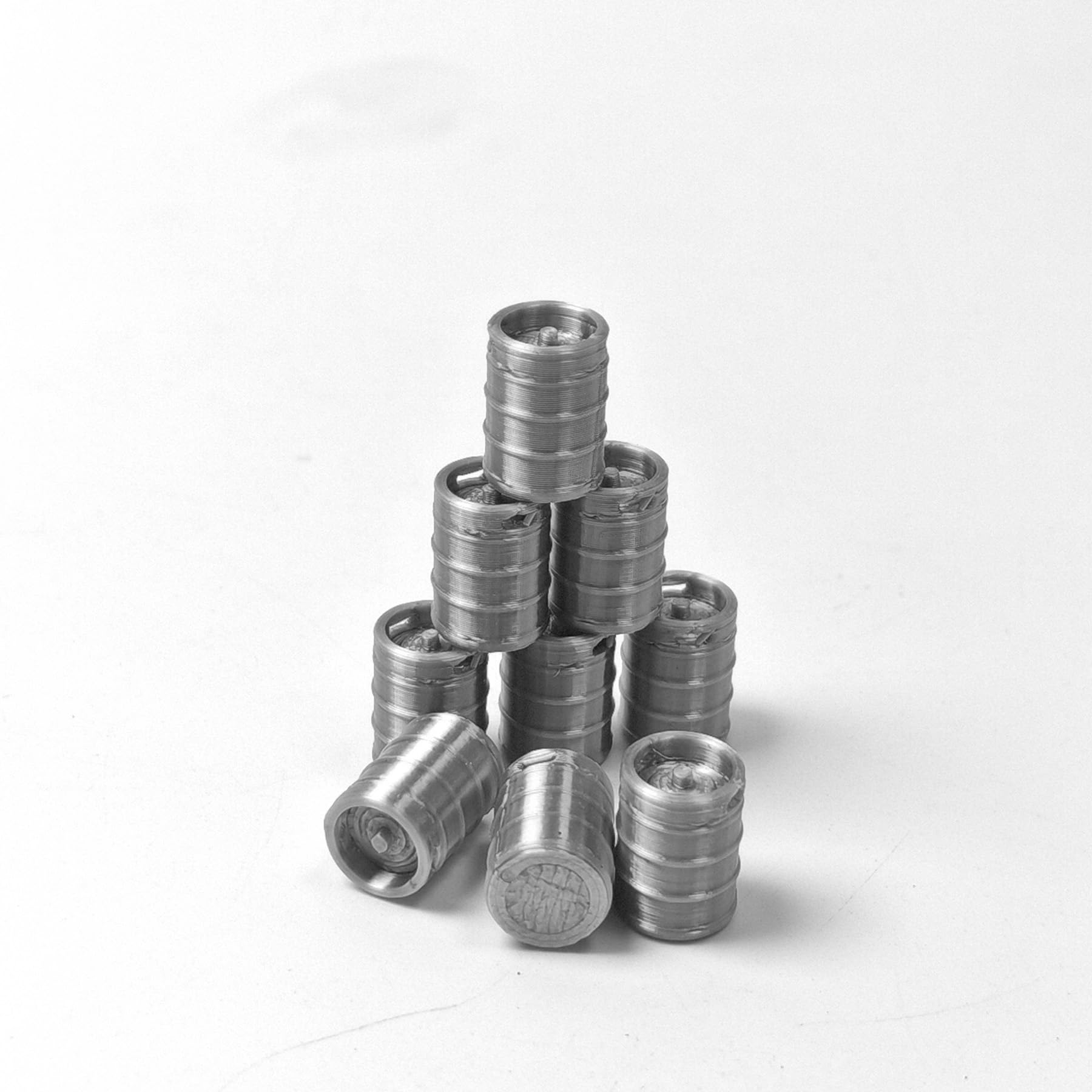Mini Industrial Barrel Set – 3D Printed Miniature Keg Props, 9-Piece Gray Barrel Pack for Model Scenery, Tabletop Terrain & Diorama Crafts (1:48)