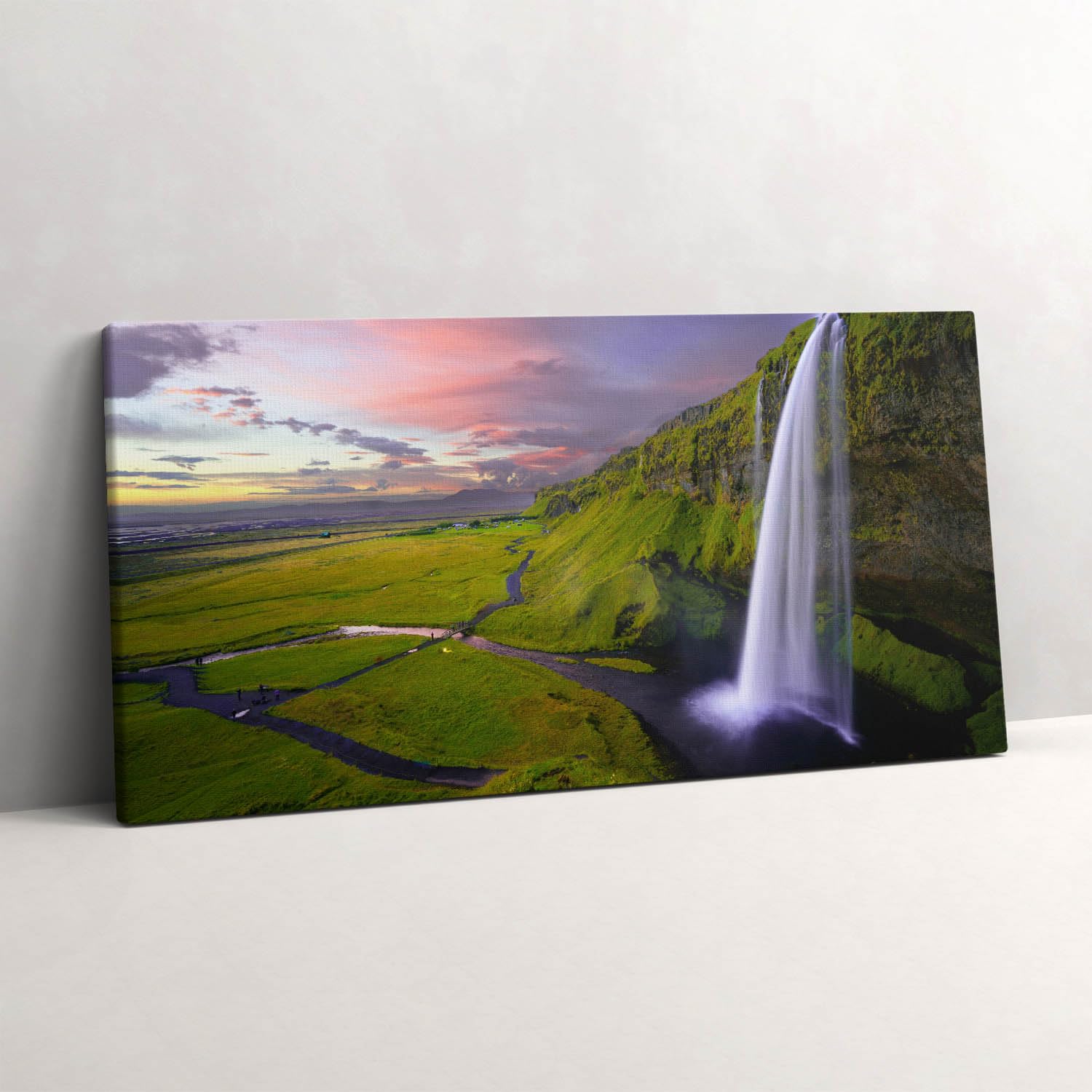Peinture murale grand format paysage de cascade deco salon moderne