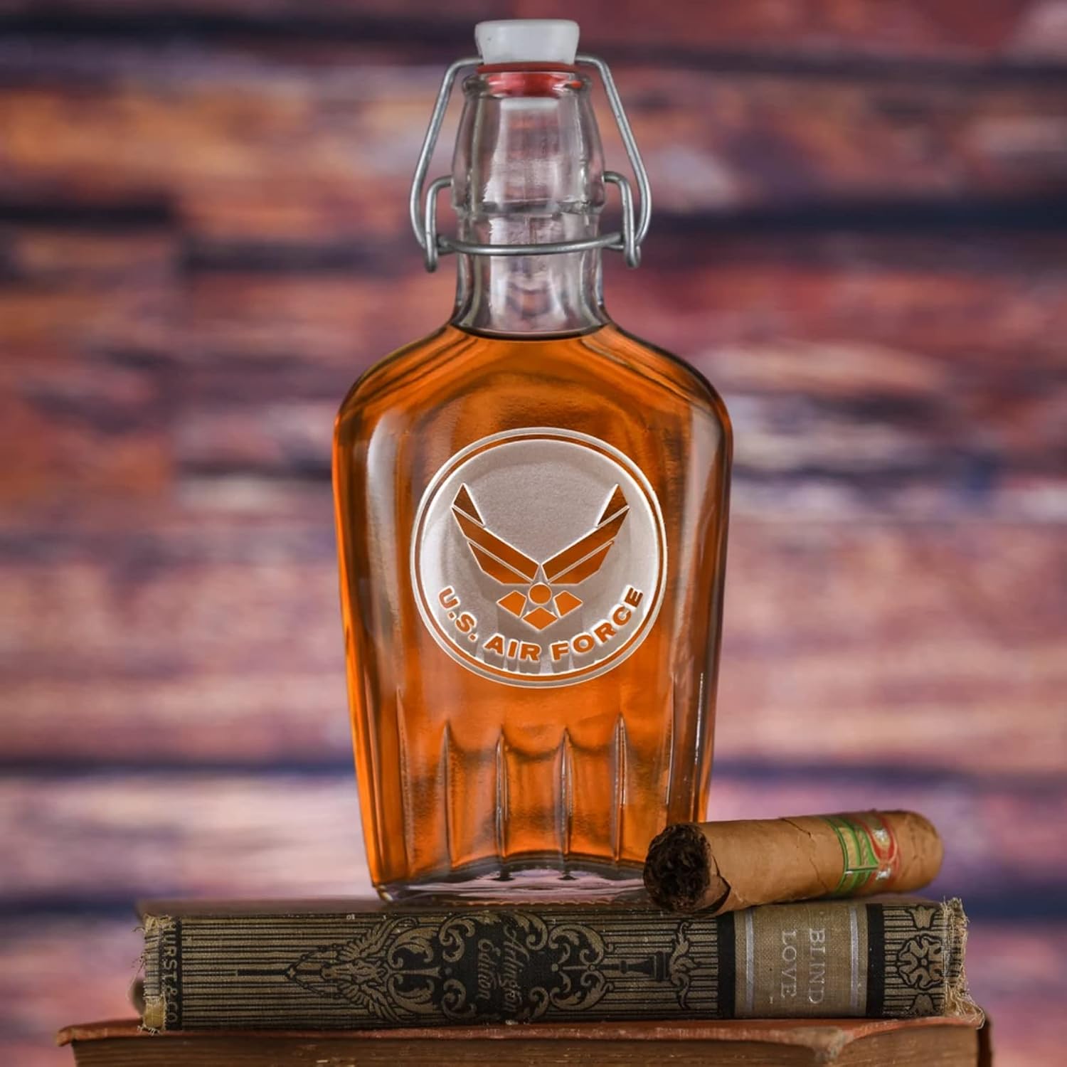 Air Force Seal Insignia Engraved Whiskey Flask Gift (Set of 4)