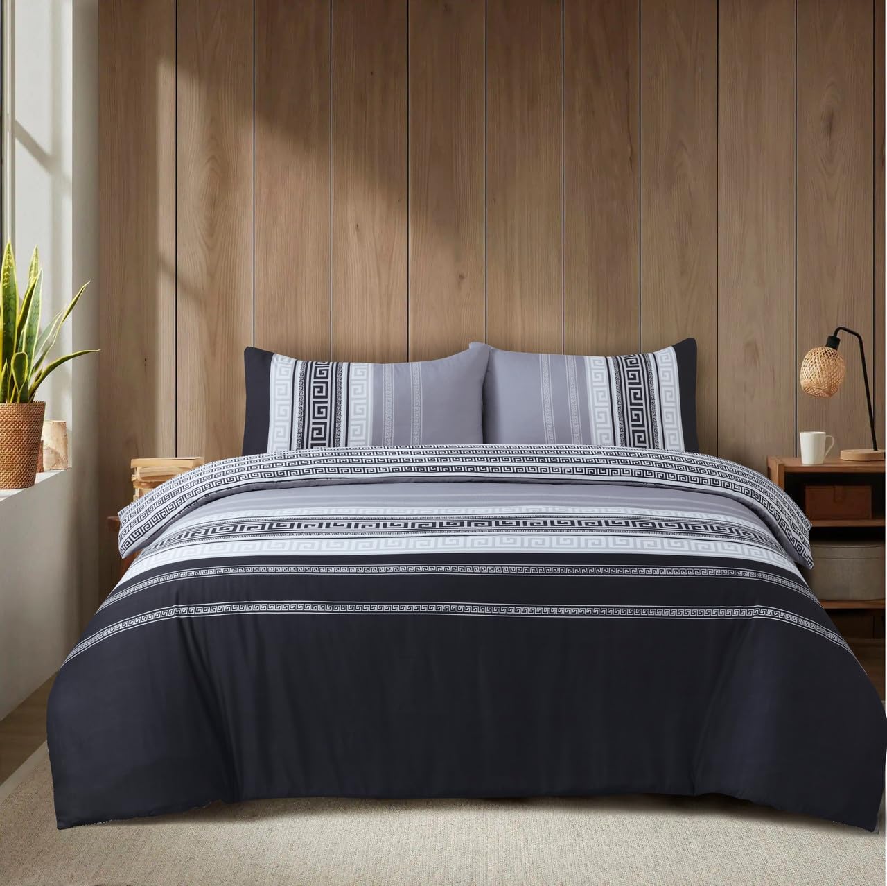 WEAVERS: 4 Piece Luxury Soft Microfiber Bedding Set With Duvet Cover Fitted Sheet And Pillowcases – Modern, Comfortable & Easy Care. (Size Double - Design Greek Grey)