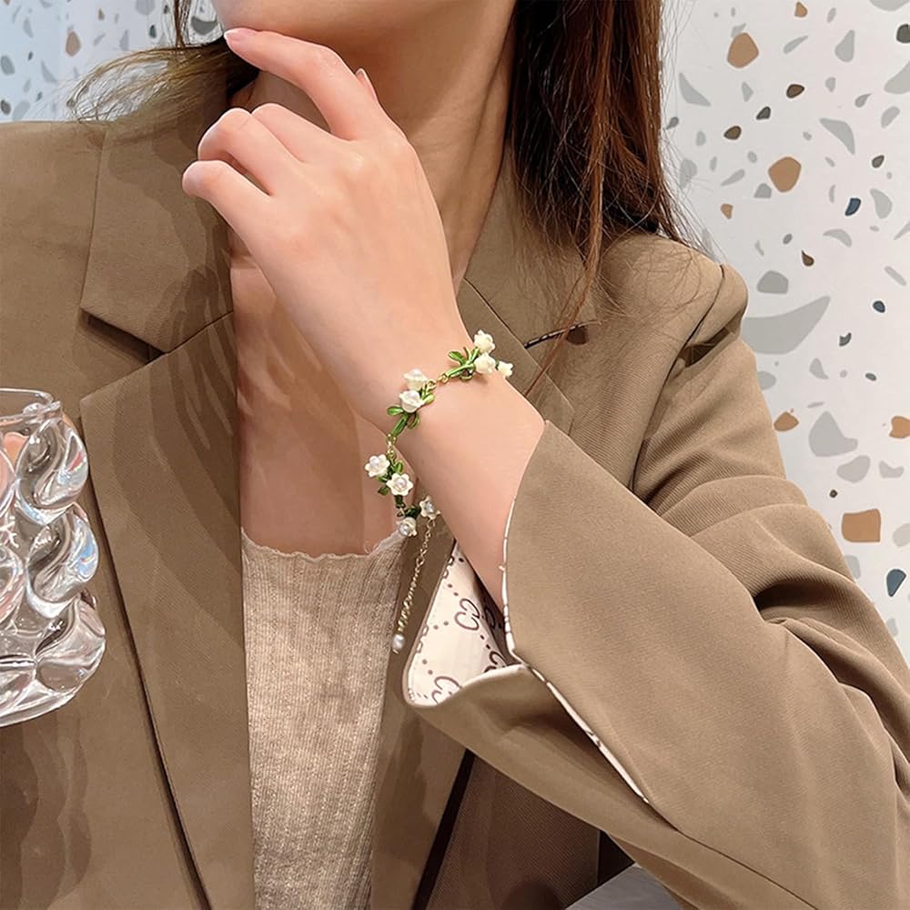エレガントな花モチーフブレスレット 3f36c7b97596dce65035c0fe24e7d4