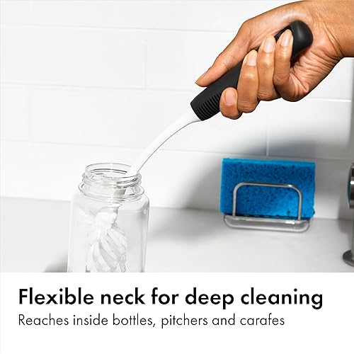 Miniatura 2 de OXO Good Grips Bottle Brush, Dual-Bristle Cleaning for Bottles, Pitchers and Carafes, Flexible Neck Scrub Brush, Safe for Stemware and Delicate