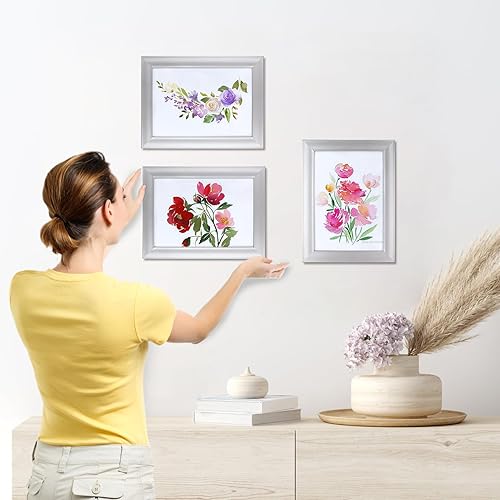 Vista 118 de EYMPEU Portarretratos de 5 x 7 pulgadas con paspartú, de madera negra, para exhibir fotos de 5 x 7 con paspartú o fotos de 6 x 8 pulgadas sin