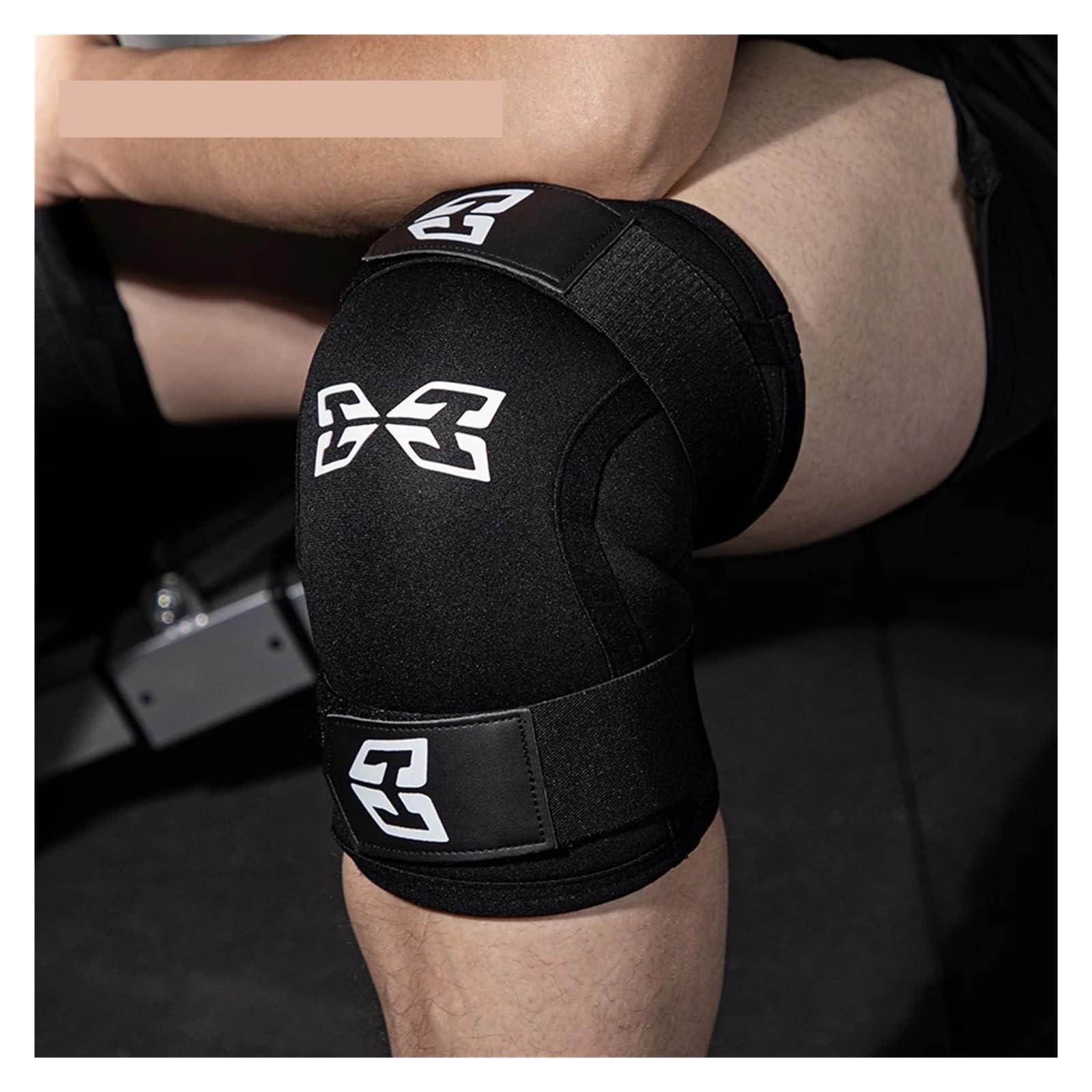 Générique Manchon de Compression du Genou avec Sangles réglables, for la Course à Pied, l'entraînement et Le Sport, randonnée, Football, Basket-Ball