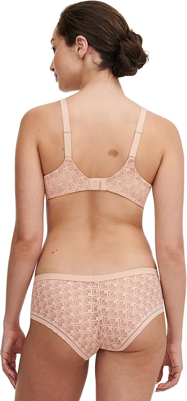 Chantelle Women's Ace Covering Spacer Bra, Nude Blush, (32) 32B