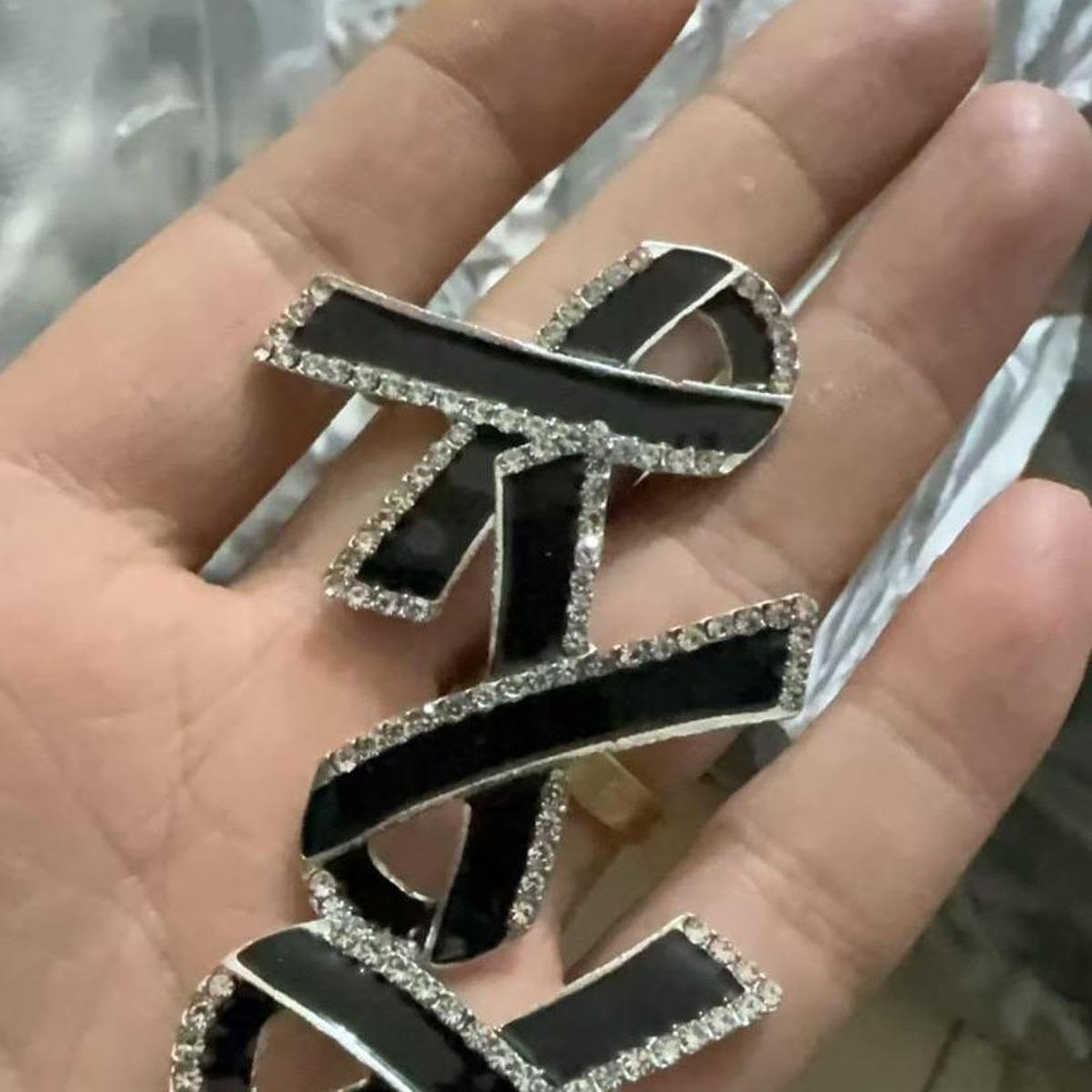 Broche con Cinta funeraria, 4 cm, Metal, para Servicio conmemorativo del Día del Recuerdo, Accesorio de Ropa de luto Negro.
