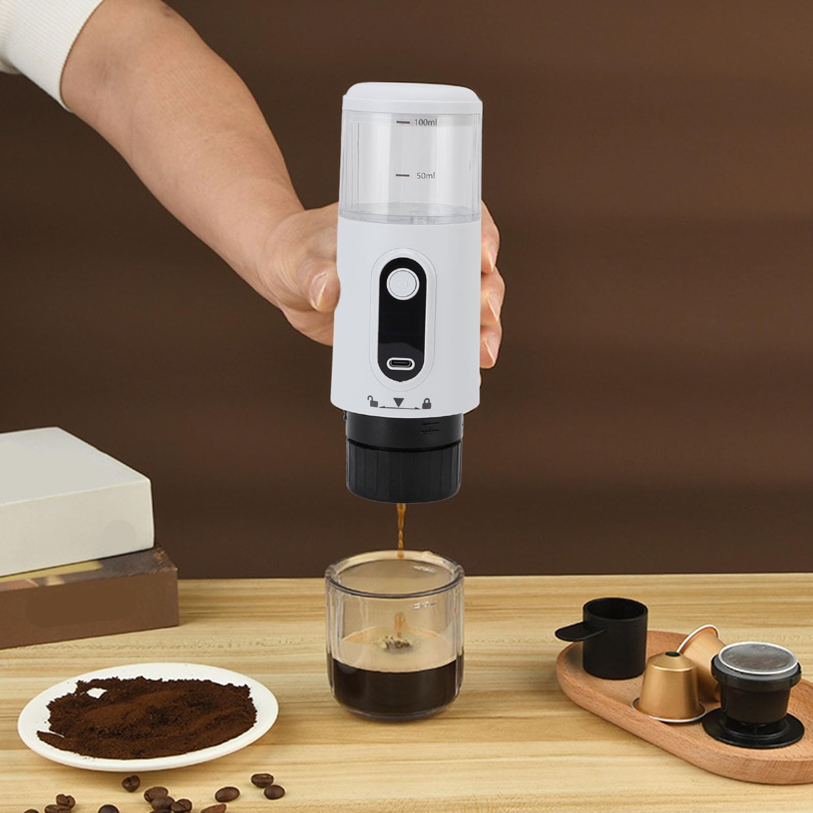 Diyeeni Mały Ekspres do Kawy, Przenośny Elektryczny Producent Espresso, Kawa i Kapsułka, Samongonowanie, 20 Barów Mini-podróży z baterią 2500 MAh z baterią 2500 MAh (WHITE)
