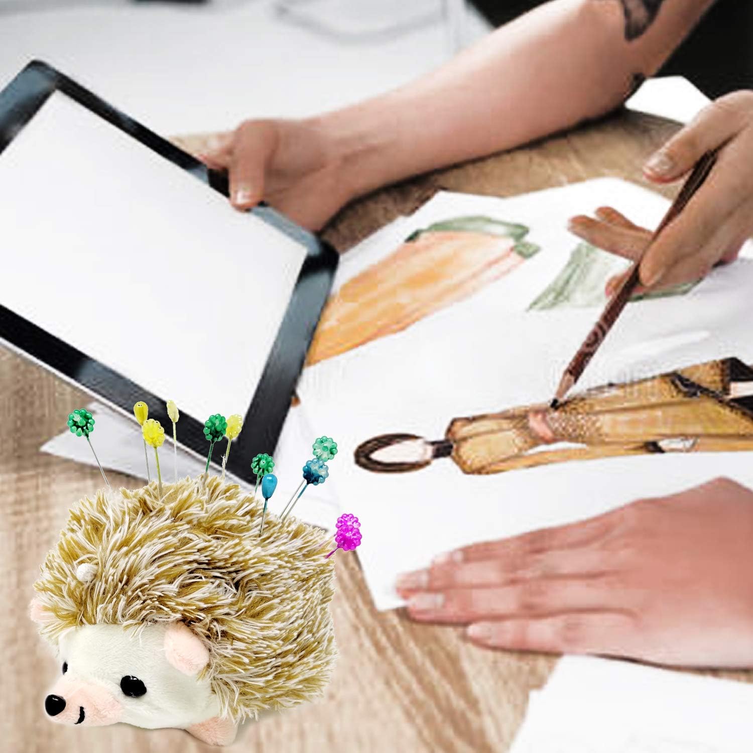 Honbay Furry Hedgehog Shape Pin Cushion Fabric Pin Holder for Sewing or DIY Crafts (Brown)