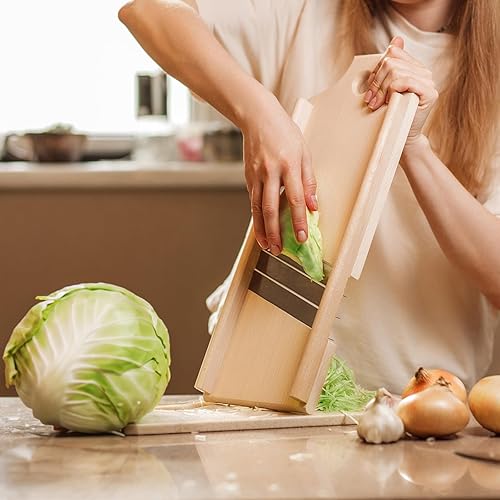Miniatura 5 de Trituradora de repollo de madera para ensalada de col y chucrut - Cortadora de ensalada de 17.7 x 7 pulgadas - Rallador de repollo para ensalada de