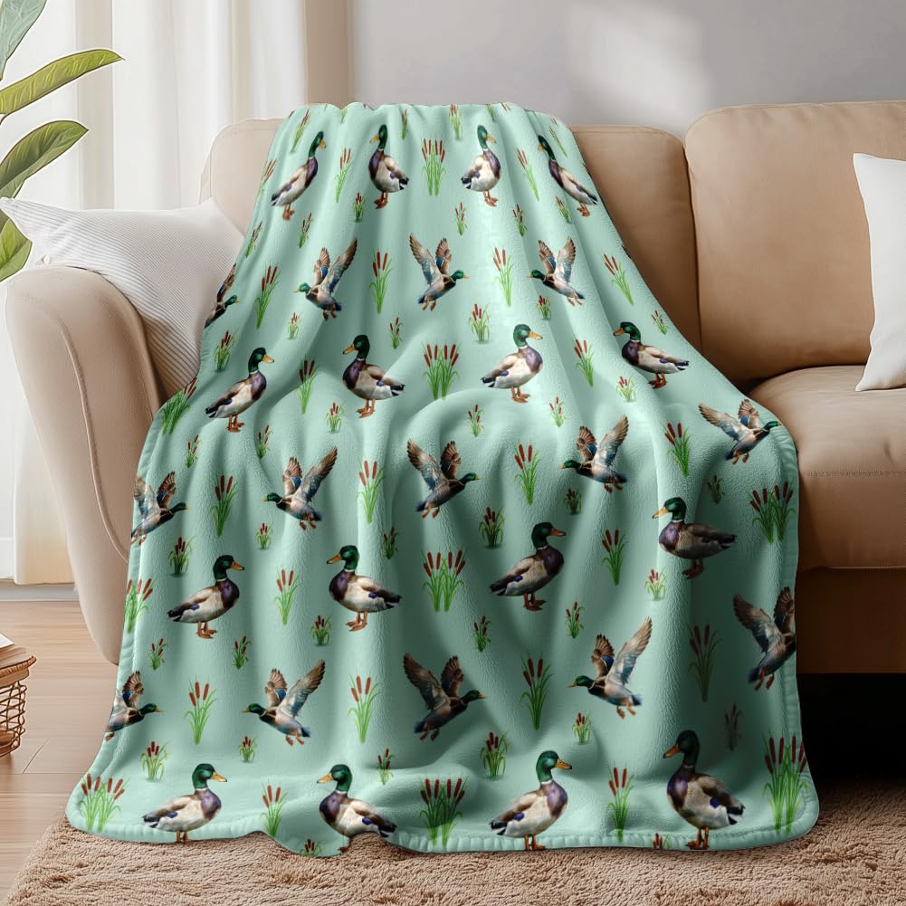 WADORN Wild Mallard Duck Throw Blanket, Cozy Soft Ducks Reeds Throw Blanket Fuzzy Flannel Fleece Animal Blankets Decorative Duck Lover Gifts for Office Living Room Sofa Bed Couch Chairs, 59x51 Inch