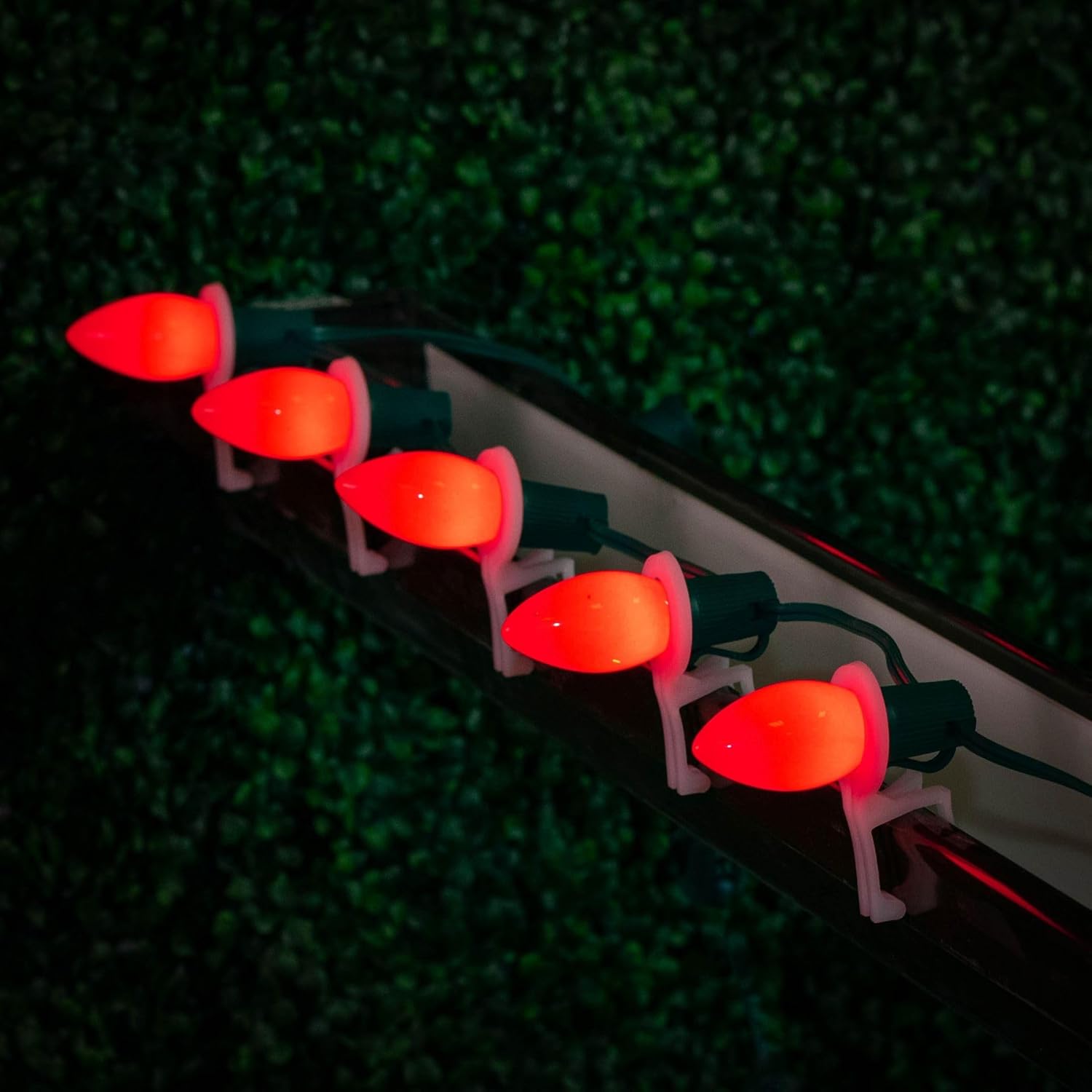 Novelty Lights Ceramic Christmas Replacement Bulbs - Outdoor Individual Bulbs for Events, Holiday Parties, Patios, and More - C7/E12 Candelabra Base, 5 Watt Lights (Red, 25 Pack)
