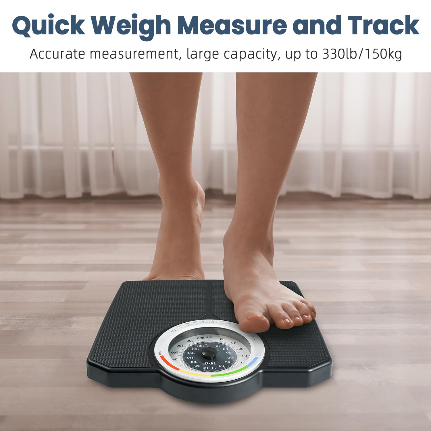 Person standing on the TIPRE MS01 scale to measure body weight