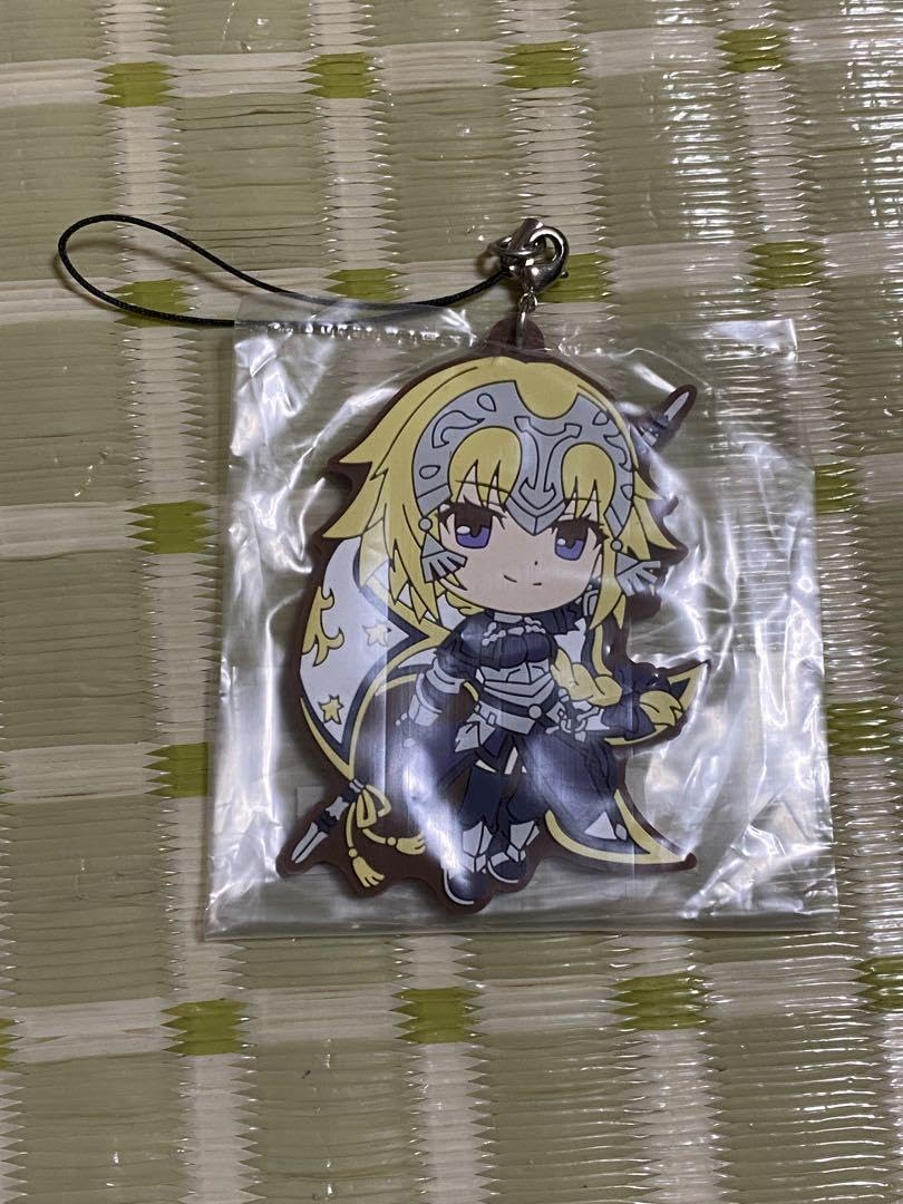 Amazon.co.jp: FGO ジャンヌ ダルク きゅんキャラ ラバーストラップ