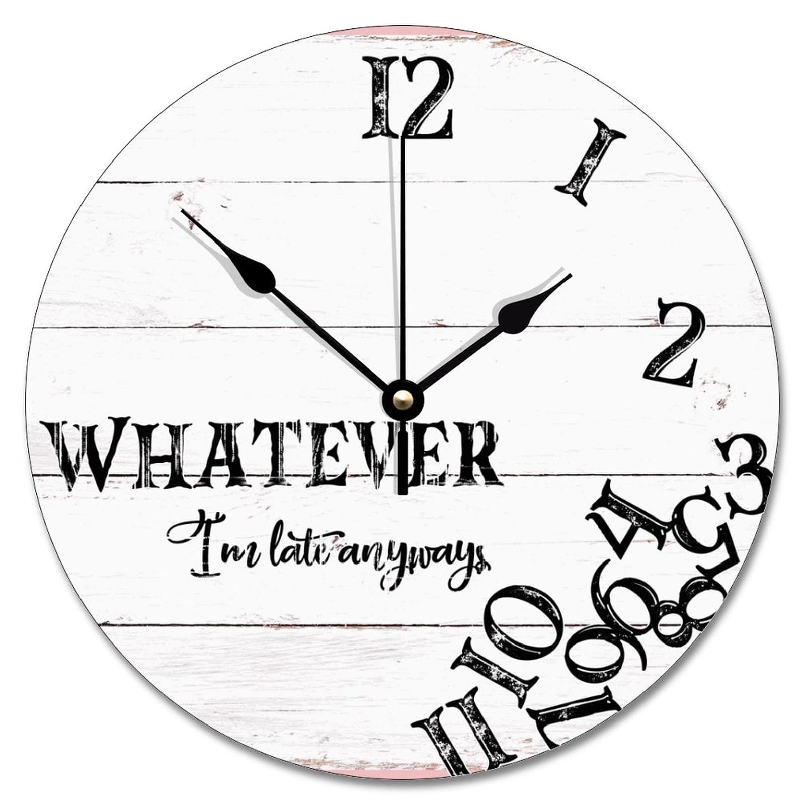 Horloge murale Whatever résout le stress du retard avec humour et bois blanc vintage