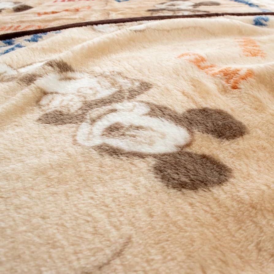 Amazon｜昭和西川 ニューマイヤー毛布 1.0kg【ミッキーマウス