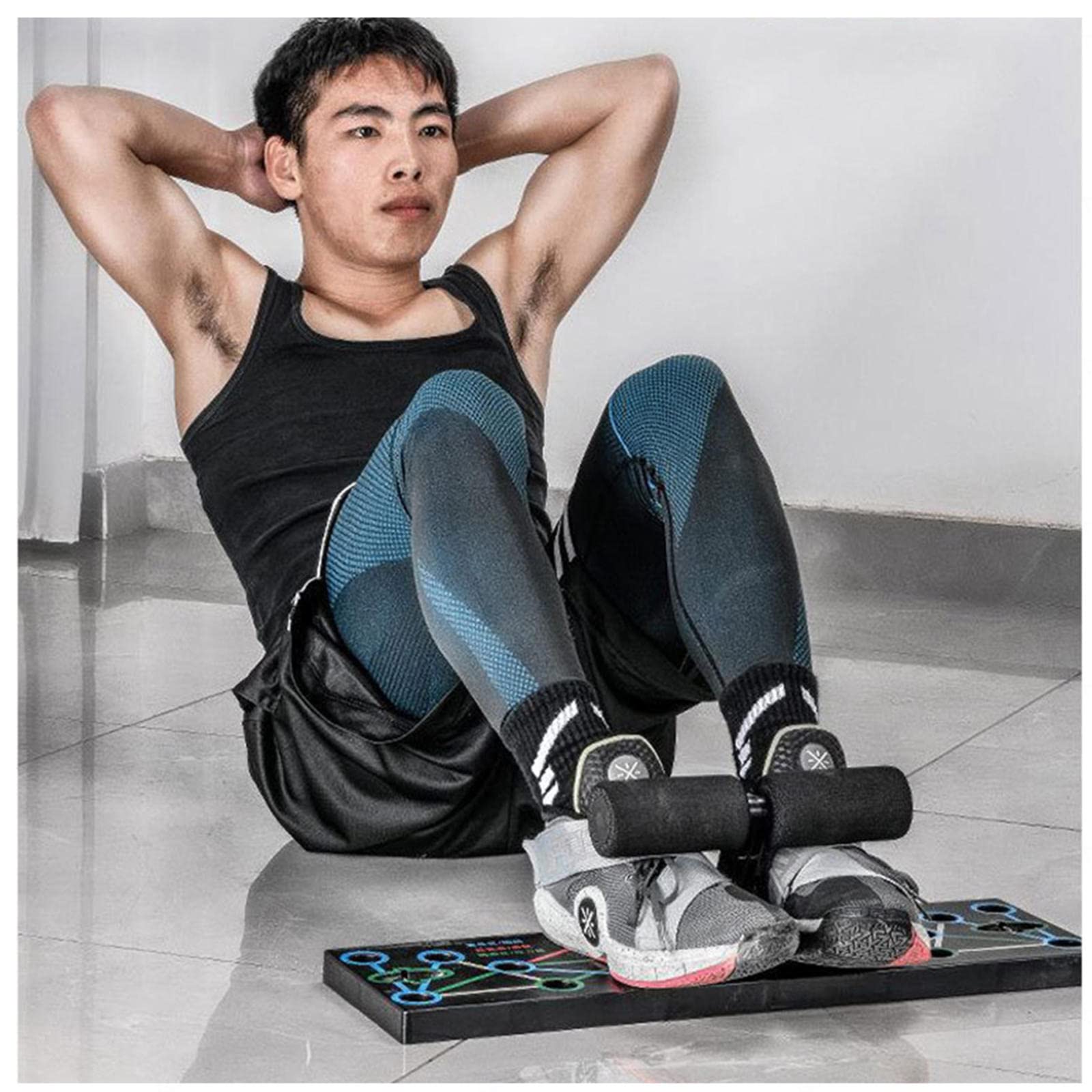 Amazon.co.jp: プッシュアップボード ， 5種類のトレーニング器具を