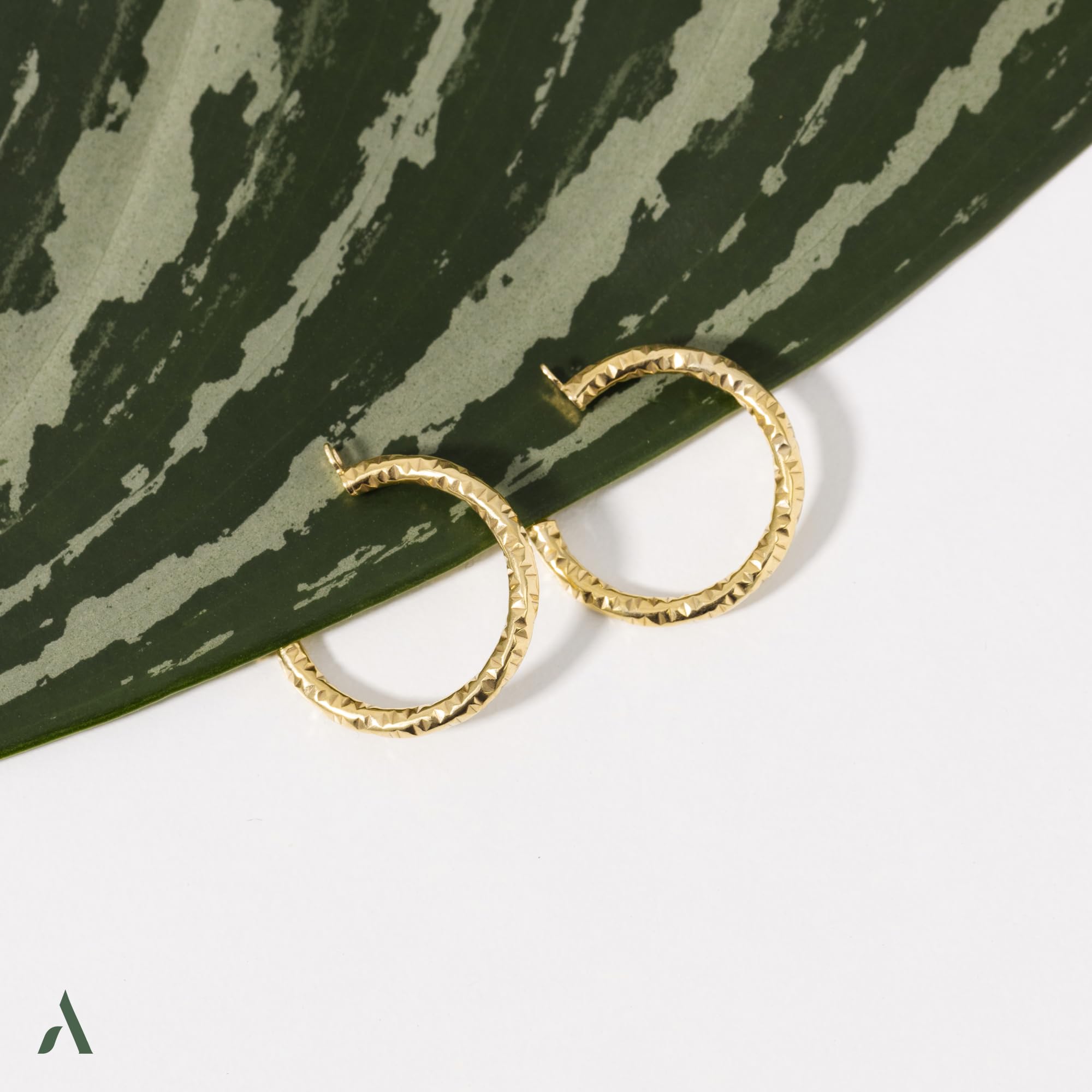 Amberta Allure Orecchini a Cerchio Intrecciati in Oro 9 Carati per Donna