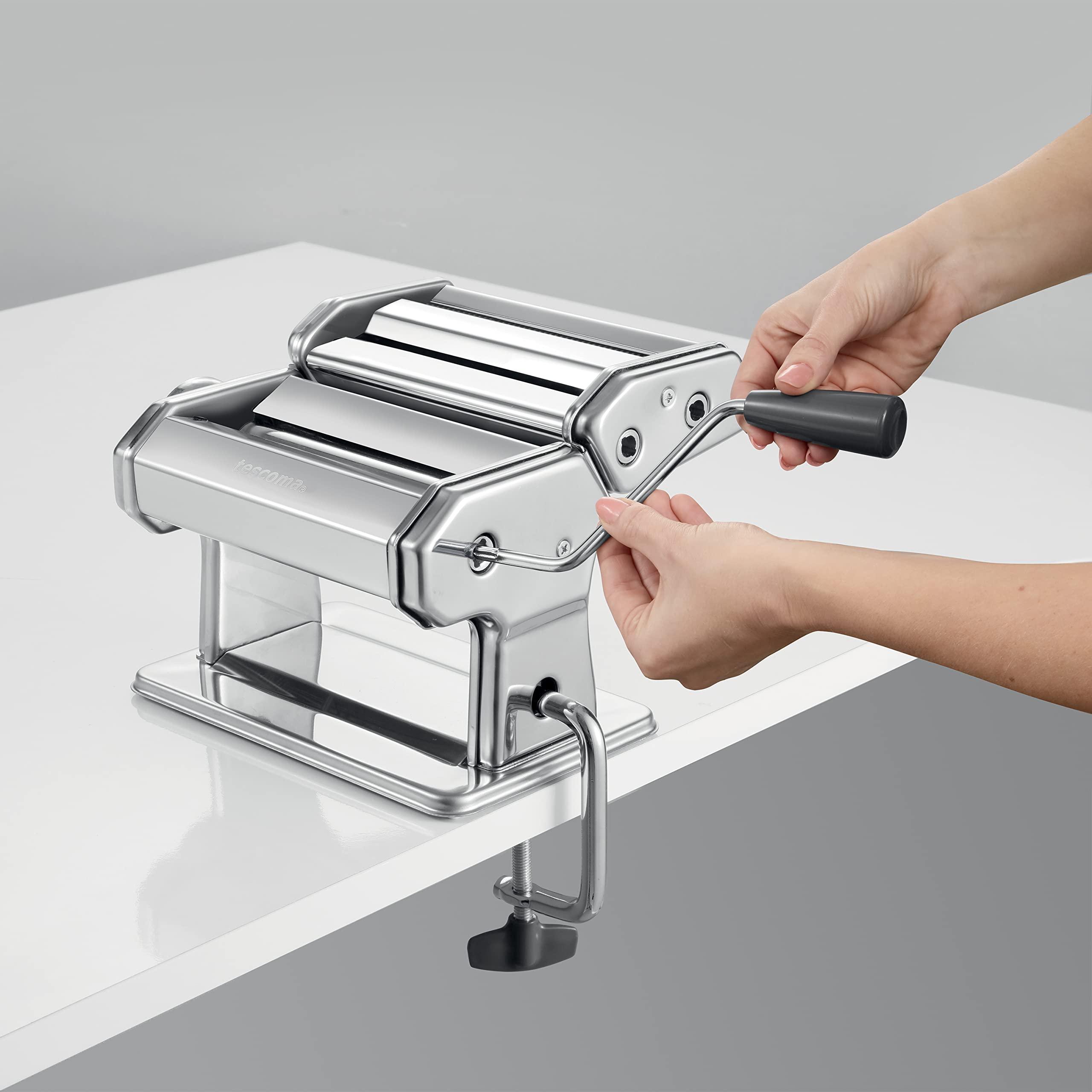 Tescoma 428694 Máquina de pasta casera para fideos, fettuccine, fideos y lasaña, línea GrandCHEF, acero inoxidable