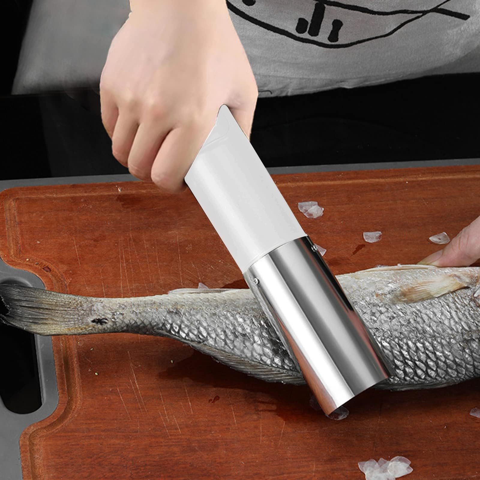 Set di scaler per pesci elettrico senza fili ， Potente scaler per pesci dinamico con batterie ricaricabili da 3000 mAh ， Rimuovi facilmente le squame di pesce senza confusione o disordine per chef e