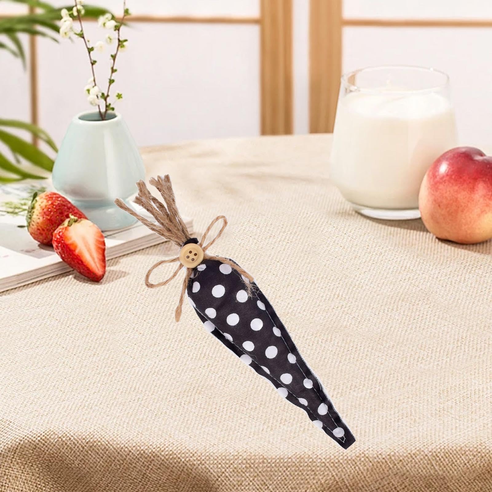 4pcs Easter Fabric Carrot Toy Rustic Stuffed Carrot Decoration | Seasonal Vegetables Print Felt Carrot Decor,Cute Artificial Stuffed Easter Fabric Carrot Toys for Holiday Homes Decors and Party