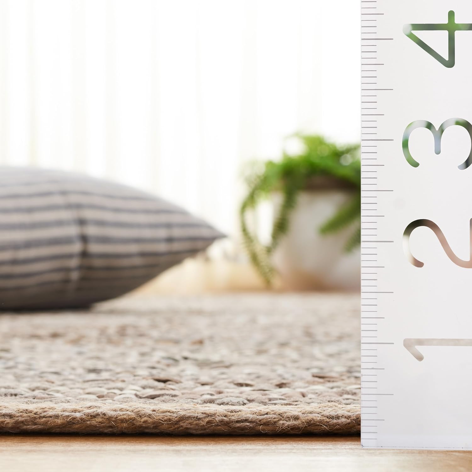 SAFAVIEH Vintage Leather Collection Accent Rug - 2' x 3', Beige, Handmade Leather, Ideal for High Traffic Areas in Entryway, Living Room, Bedroom (VTL105B)