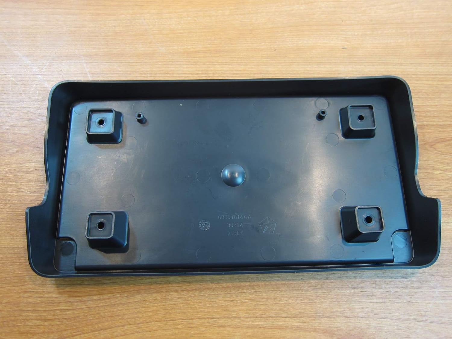 2018-2020 Dodge Durango SRT Front Fascia License Plate Kit New Mopar OEM