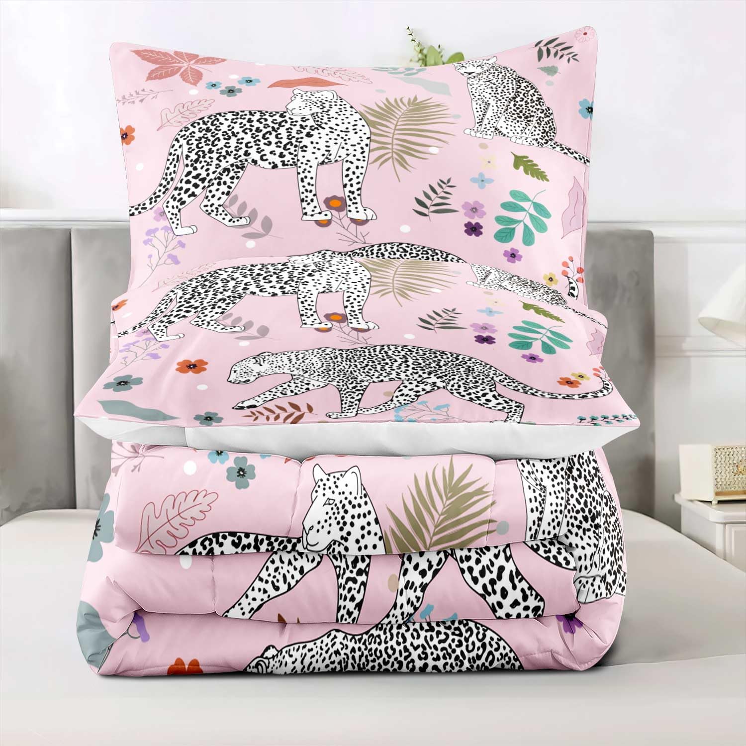 LUVIVIHOME 2PCS Cheetah Comforter Set Twin Size, Black and White Leopard Bedding, Soft Pink Quilt, Boho Floral Plant Cute Animal Print Kids Girls Women Bedroom Decor, 1 Pillow Sham