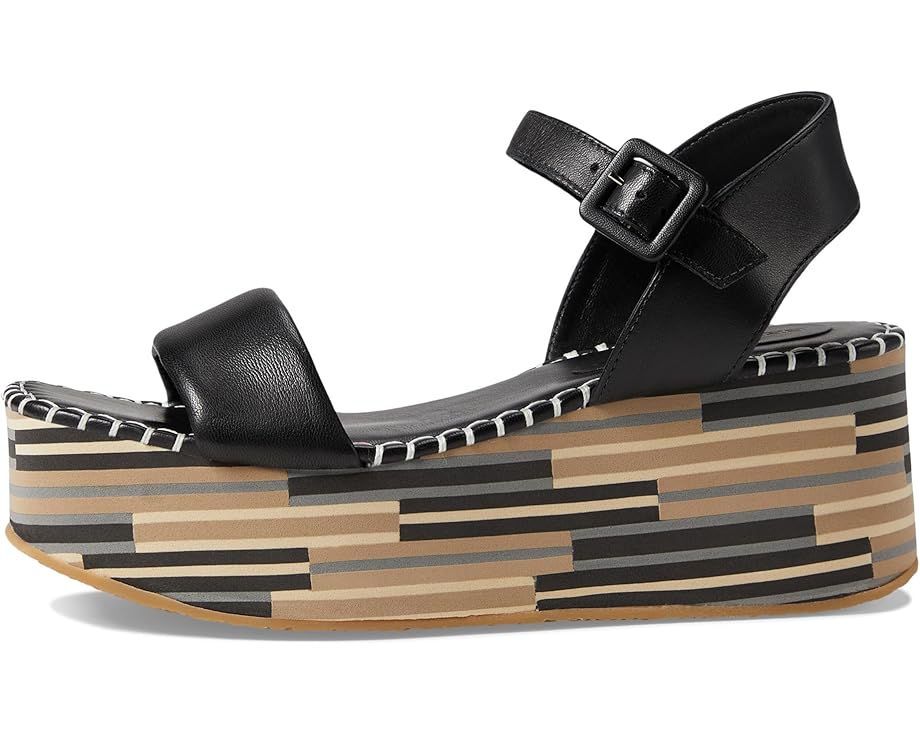 Bernardo Marley - Left View